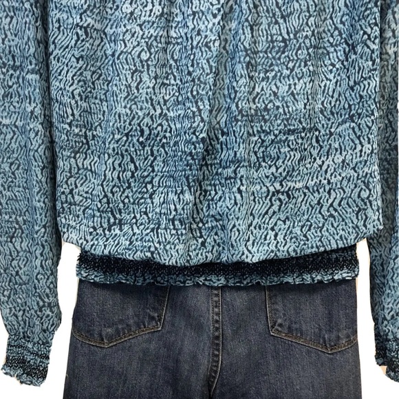 Women’s Michael Kors Blue Printed Long Sleeve Blouse Size S - Picture 6 of 11